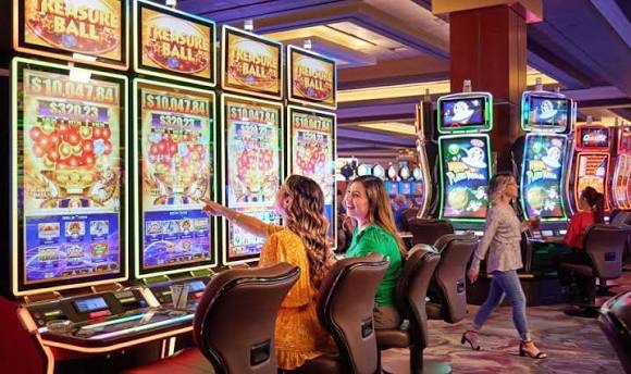 How Online Slots Have Evolved with Modern Casino Technology and Design